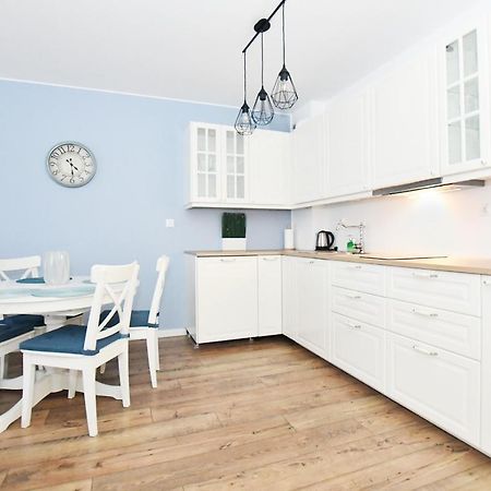 Apartament "Blizej Morza 30" Kolobrzeg Luaran gambar