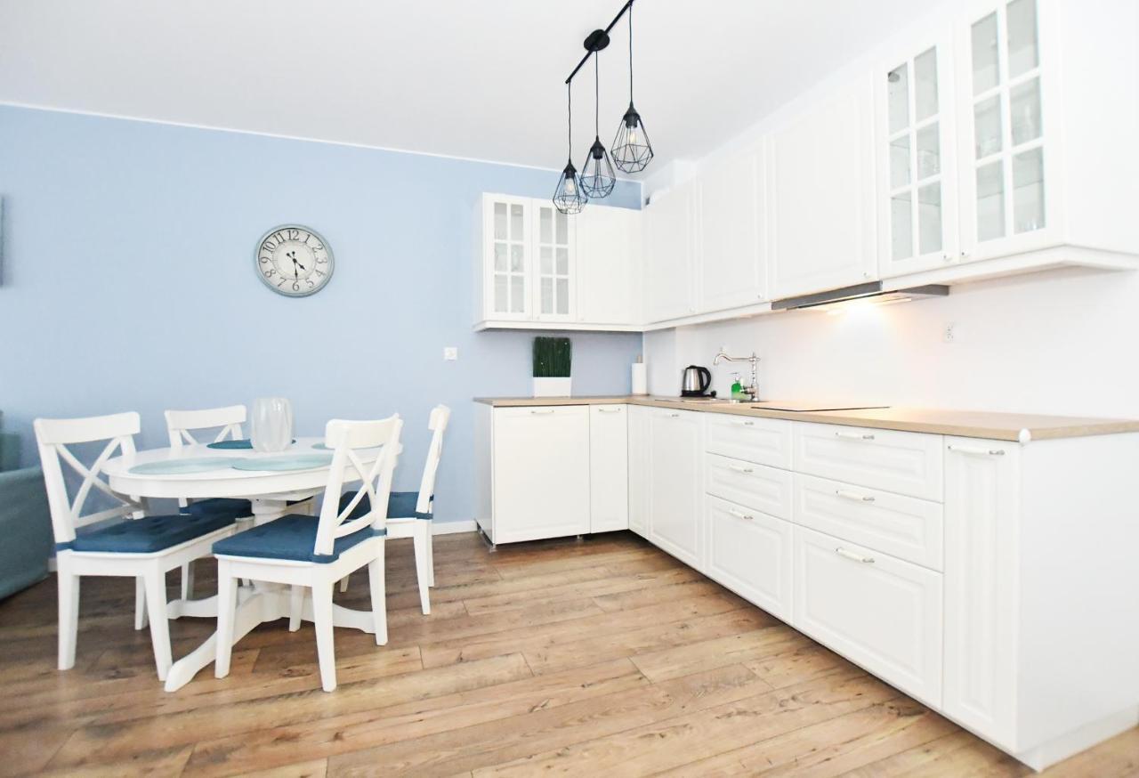Apartament "Blizej Morza 30" Kolobrzeg Luaran gambar