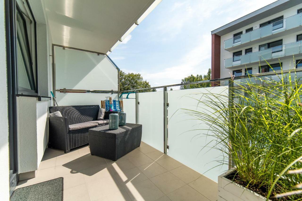 Apartament "Blizej Morza 30" Kolobrzeg Luaran gambar